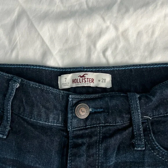 HOLLISTER SHORTS | MID RISE - Picture 2 of 3